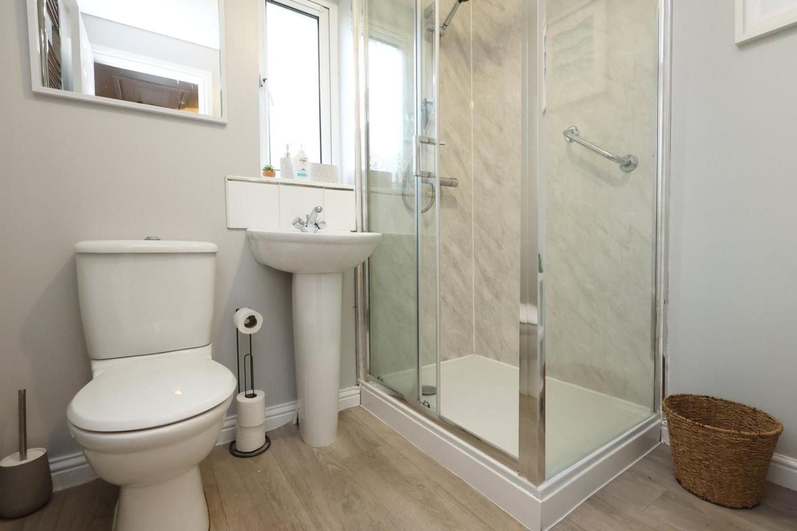 דירות Relaxing 2-Bed Coastal Escape In פורט טלבוט מראה חיצוני תמונה